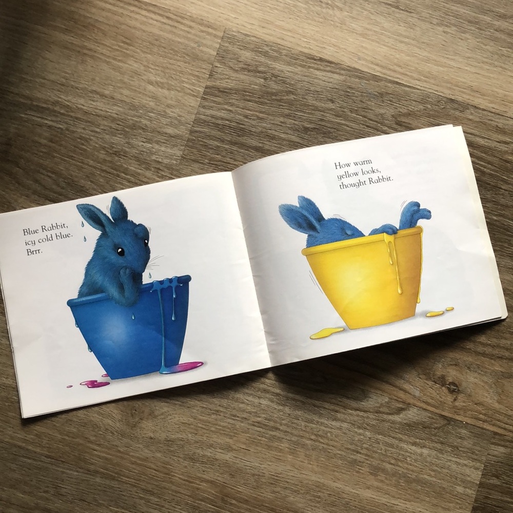 ❤️$3 White Rabbit's Color Book 1995 - Picture 13 of 16